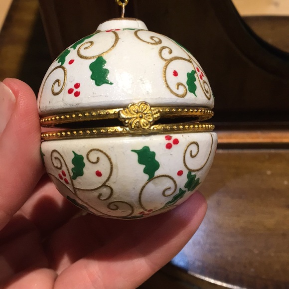 Earrings! Gift for you or a friend! Adorable! New! - Picture 6 of 8